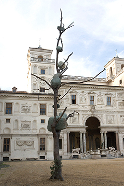 All’Accademia di Francia a Roma una grandissima mostra di Giuseppe Penone