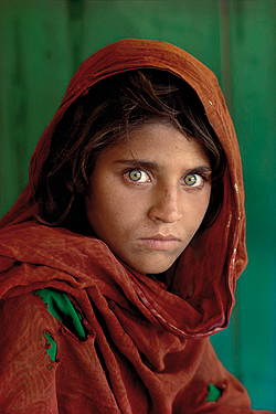 Steve McCurry a Palazzo della Ragione a Milano