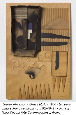 Louise Nevelson - Senza titolo - 1966 - tempera, carta e legno su tavola - cm 90x60x9 - courtesy Mara Coccia Arte Contemporanea, Roma