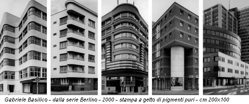 Gabriele Basilico - dalla serie Berlino - 2000 - stampa a getto di pigmenti puri - cm 200x100