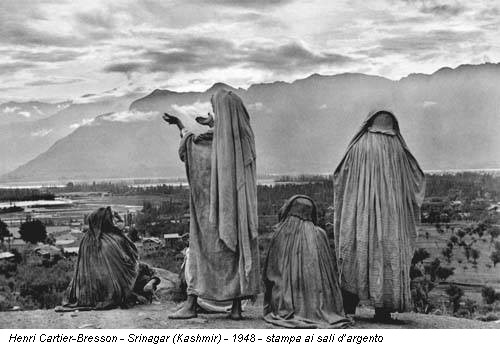 Henri Cartier-Bresson - Srinagar (Kashmir) - 1948 - stampa ai sali d’argento