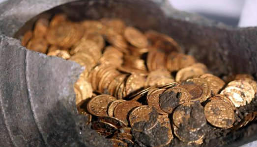 300 monete d’oro di epoca romana ritrovate in pieno centro a Como