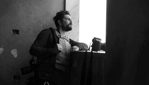 Il fotografo Gabriele Micalizzi gravemente ferito durante un reportage in Siria