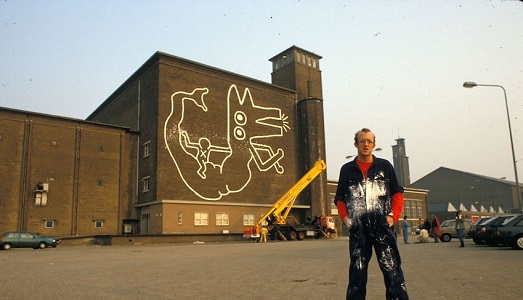 Ad Amsterdam è stato recuperato un enorme murale di Keith Haring