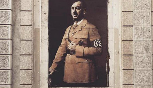 Matteo Salvini come Adolf Hitler. E il poster viene subito rimosso dalla Polizia  |