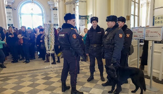 Il Museo dell’Hermitage di San Pietroburgo è stato evacuato per una presunta bomba