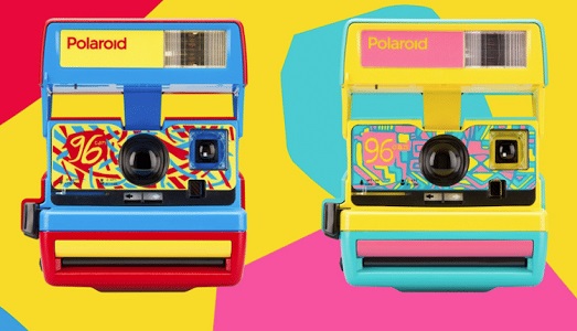 Viva gli anni ’90: la Polaroid ha rimesso in commercio una delle sue macchinette più famose