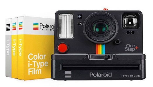 La nuova Polaroid One Step+, tra analogico e tecnologia digitale