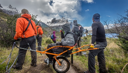 Scalare Machu Picchu con la sedia a rotelle? Da oggi si può, con Wheel the World
