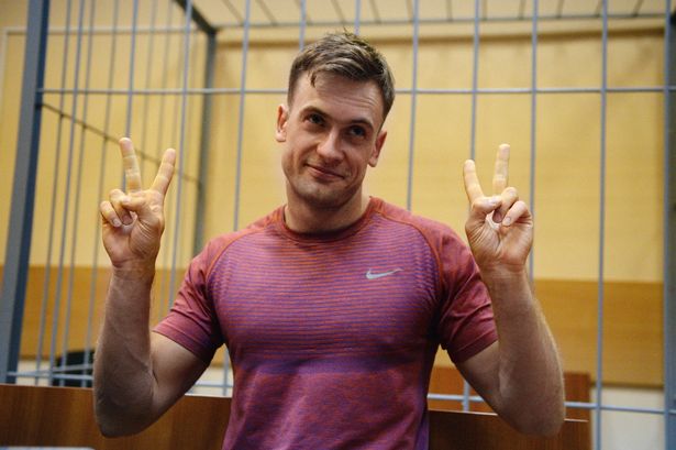 L Artista Pyotr Verzilov Attivista Del Collettivo Pussy Riot è Stato Arrestato