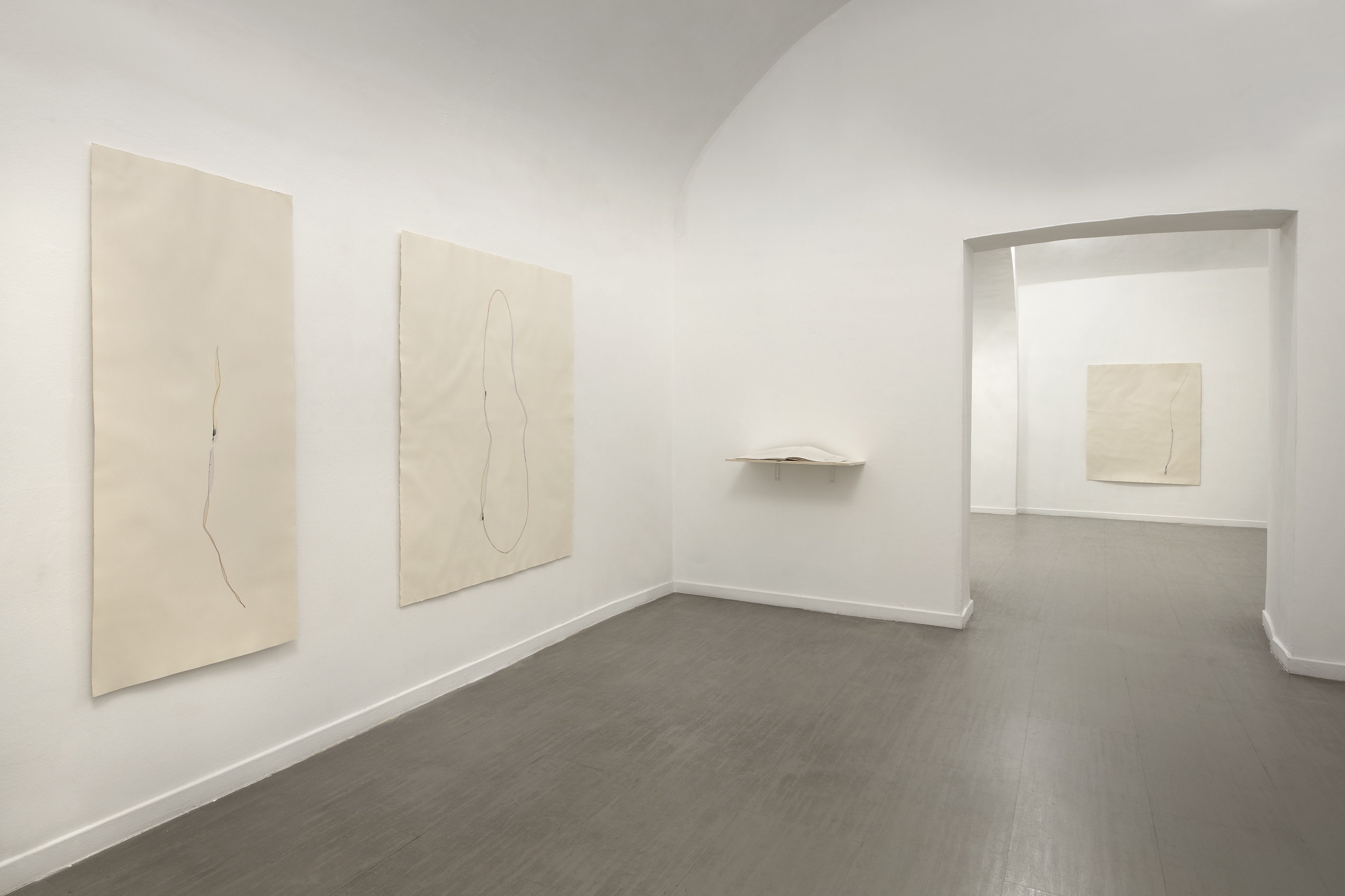 Beatrice Pediconi, mostra "Nude" alla galleria z2o Sara Zanin (ph. Giorgio Benni)
