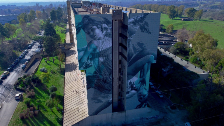 JDL Firma Un Murales Di 40 Metri Sul Serpentone Di Corviale A Roma