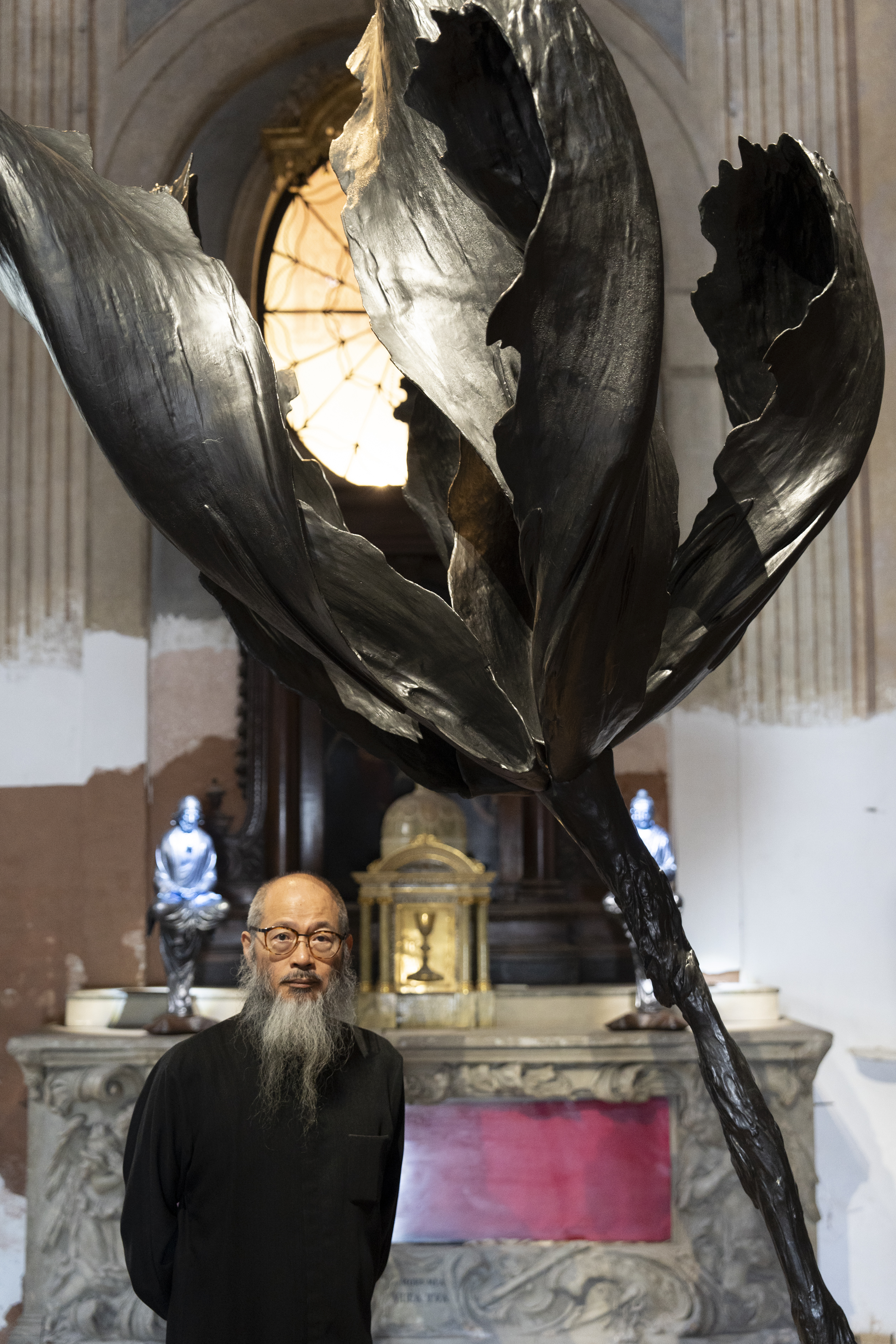 Wallace Chan, Transcendence, veduta della mostra, Chiesa di Santa Maria della Pietà, Venezia, 2024, courtesy of Federico Sutera