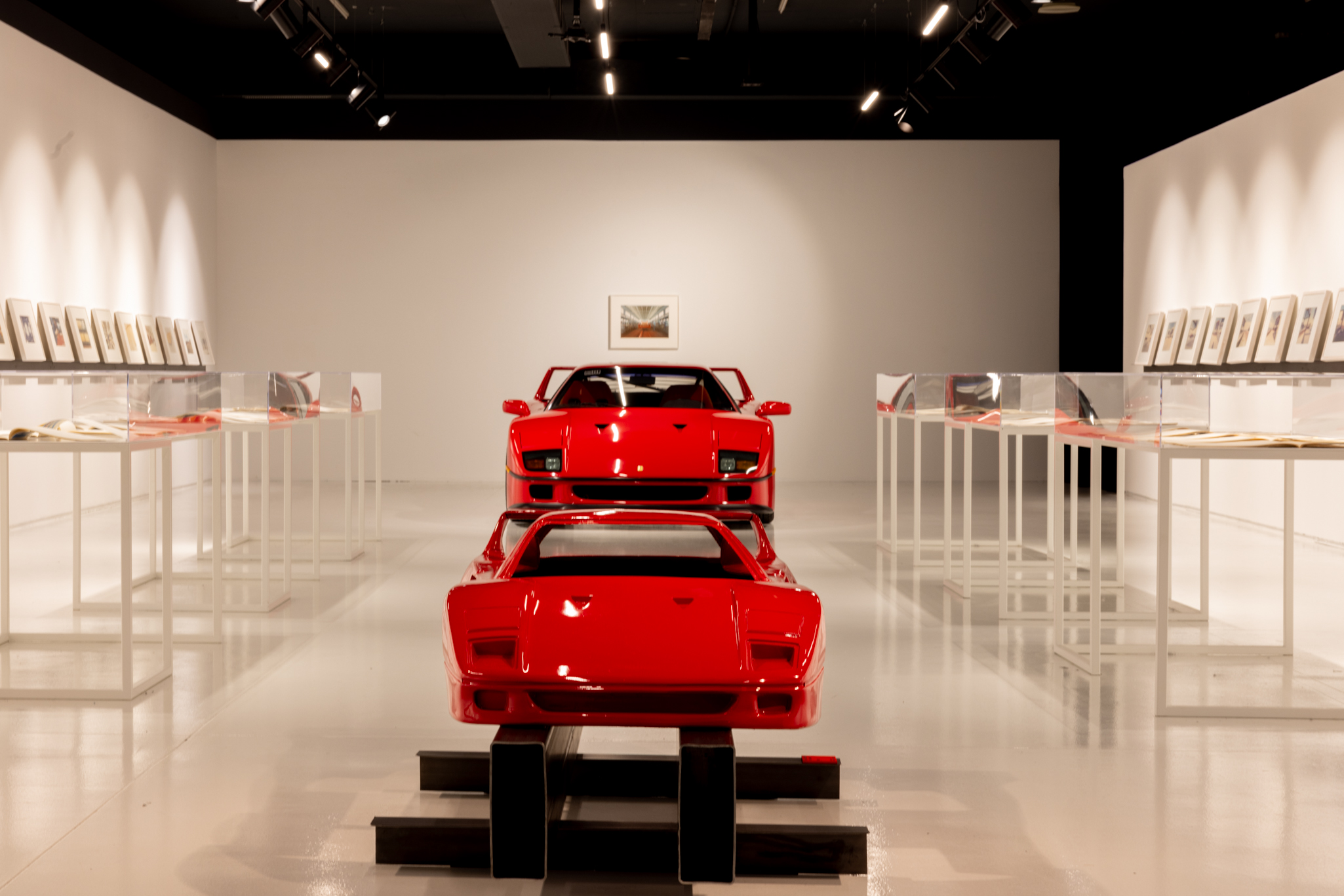 Luigi Ghirri, Rosso Ferrari, veduta della mostra, MAUTO - Museo Nazionale dell'Automobile di Torino, 2024