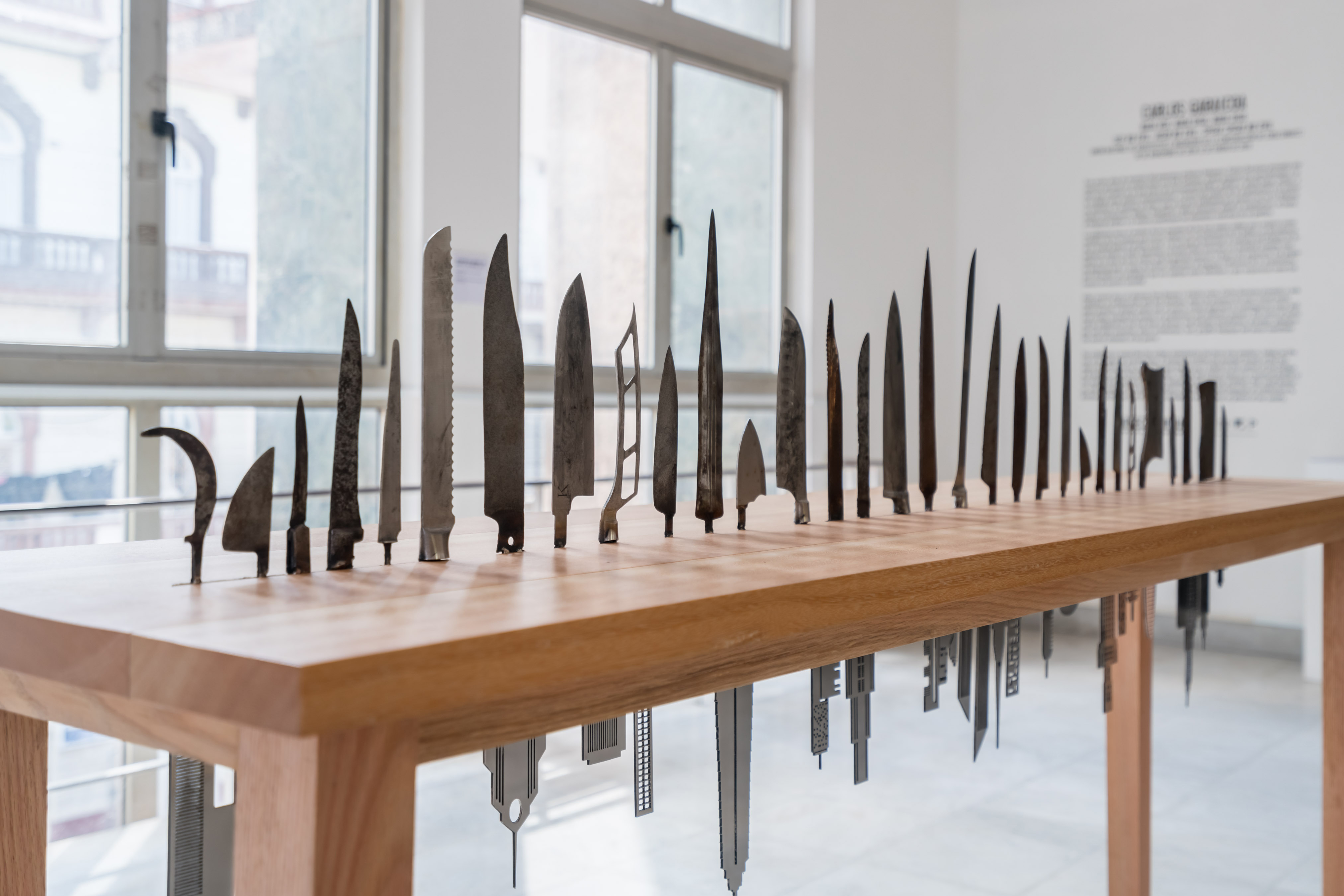 Carlos Garaicoa Las Raíces del Mundo, 2018 inox steel buildings, knives Courtesy Galleria Continua
