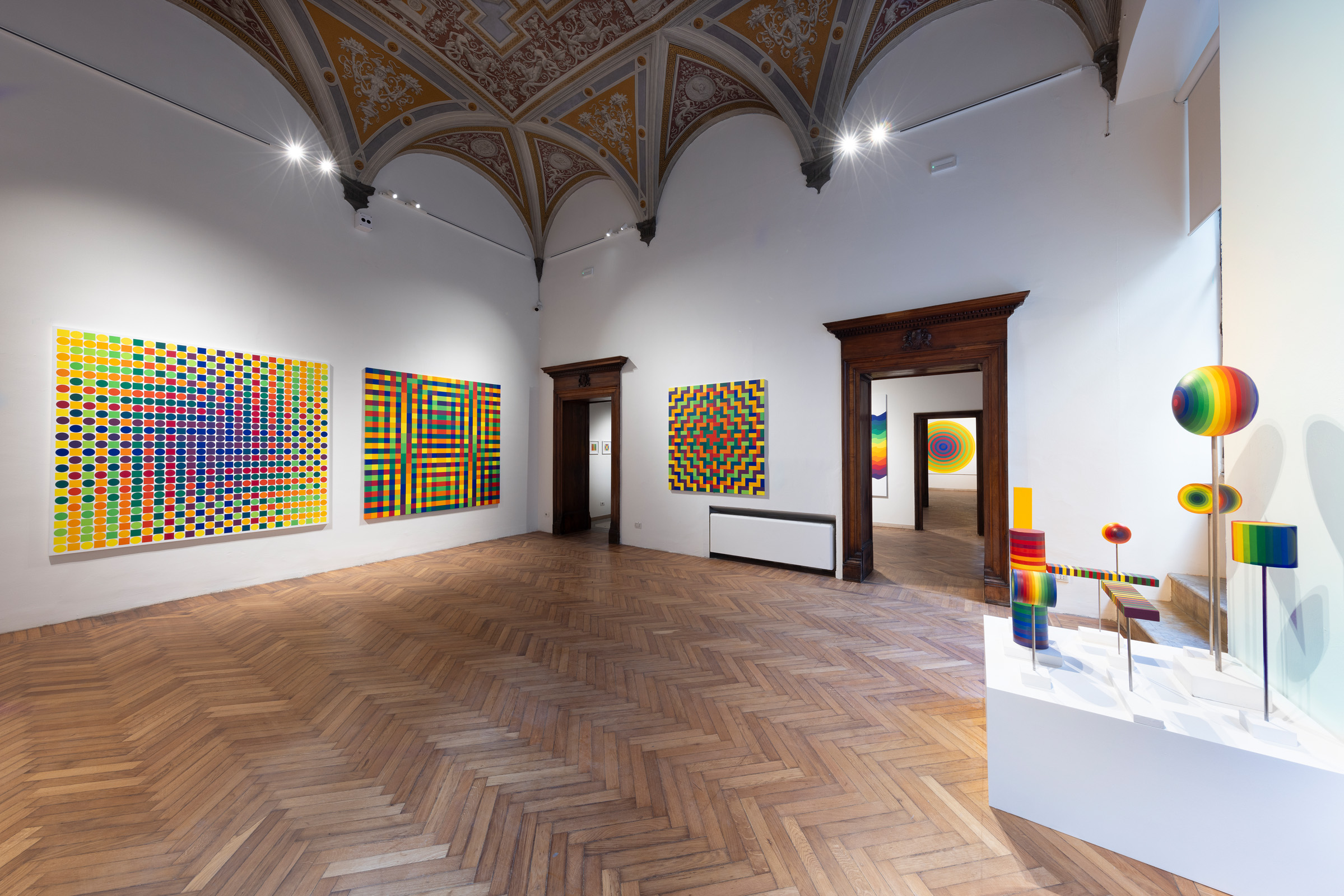 Julio Le Parc, The discovery of perception, veduta della mostra, Palazzo delle Papesse, Siena, 2024