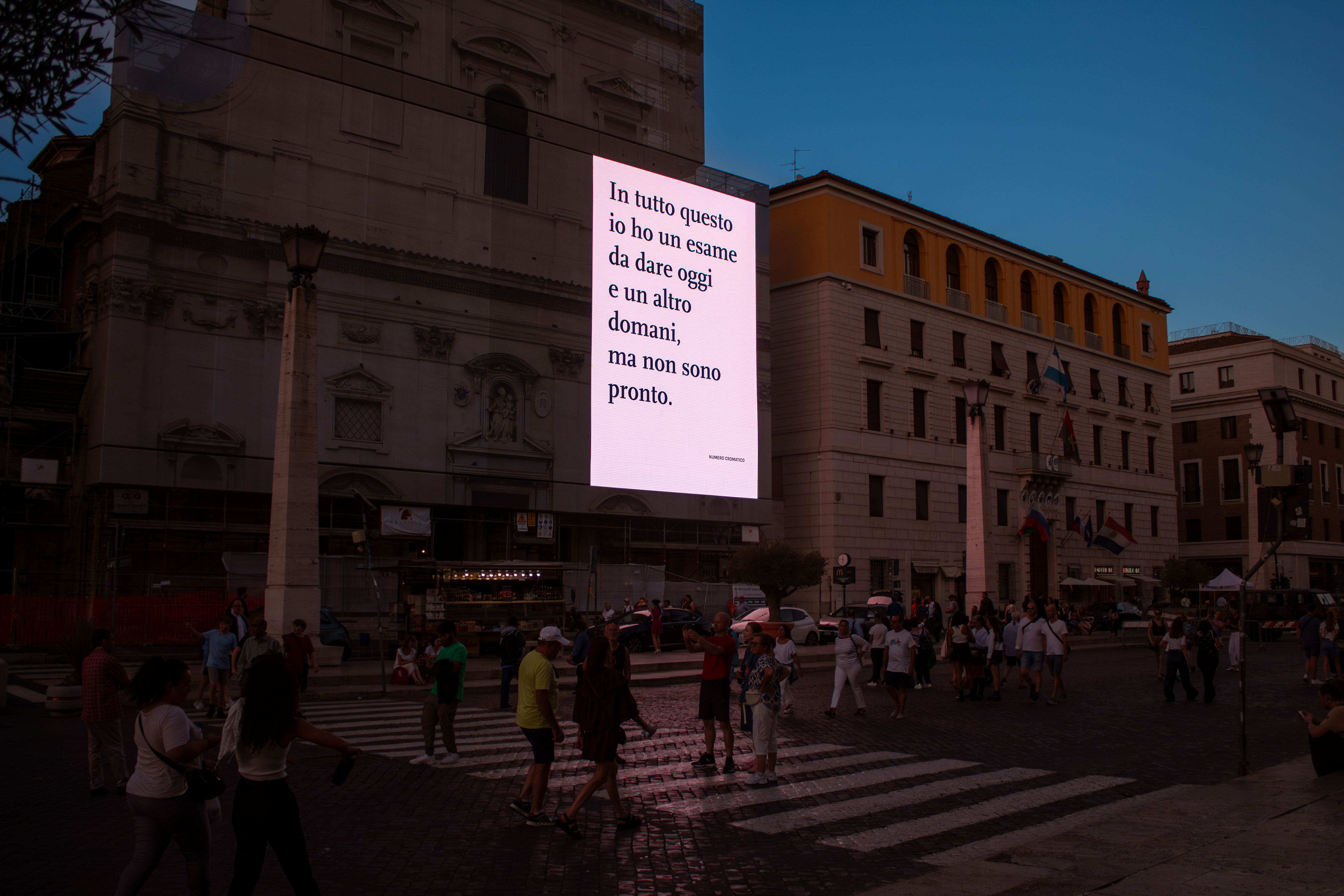 Io vi darei tutto il mio amore, un progetto di Numero Cromatico, 2024, Roma, fotografia di Andrea Donini