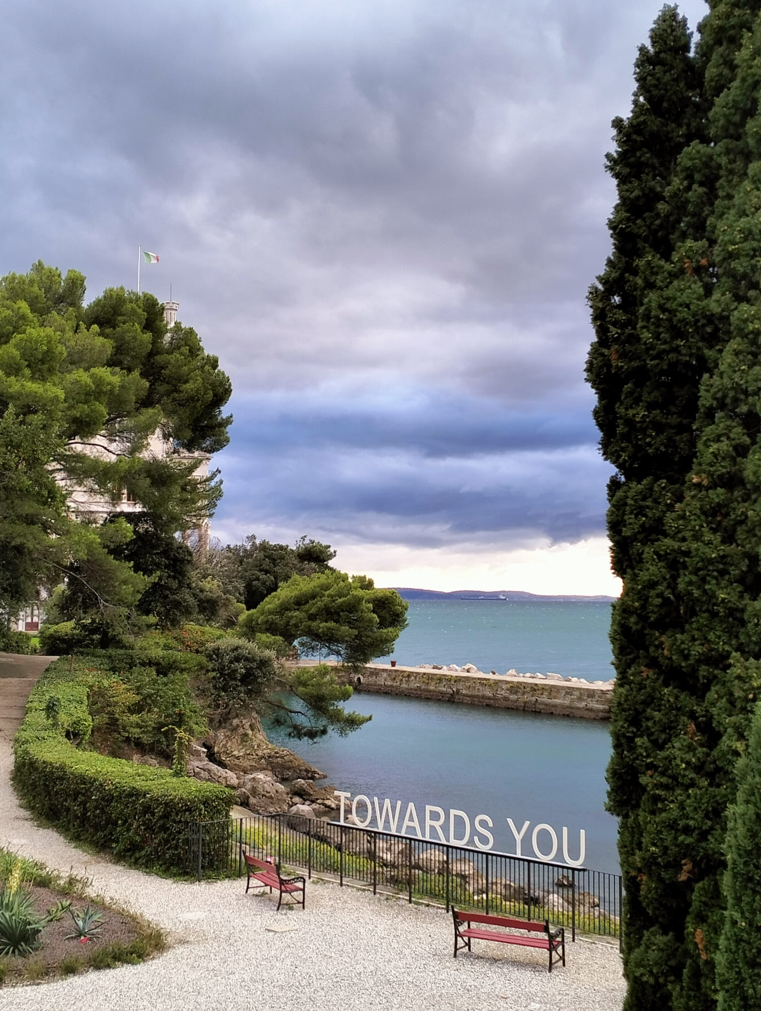 Bianco-Valente, Towards You, Parco del Castello di Miramare, Trieste, 2024, Courtesy MondoMostre