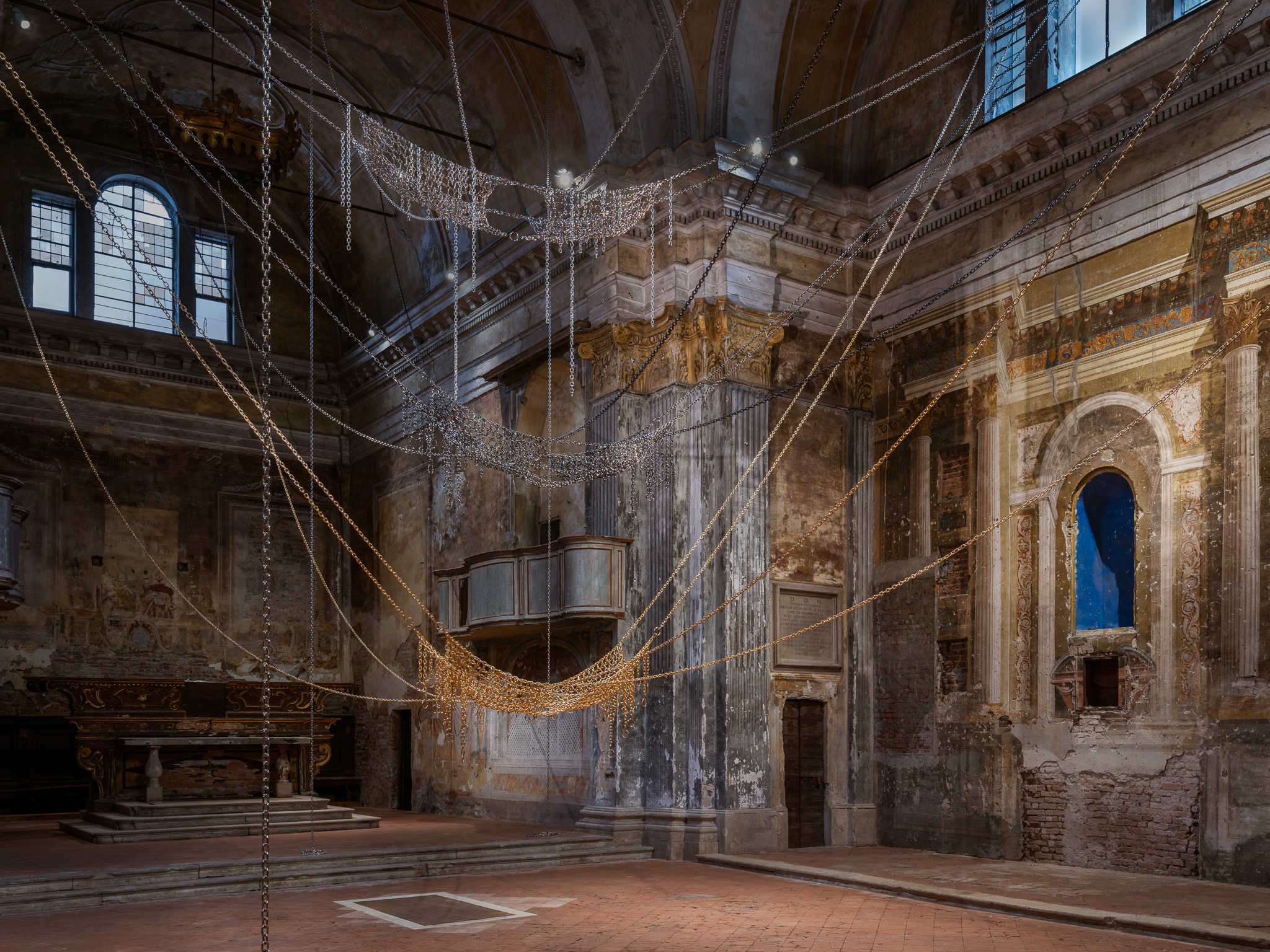 Monica Bonvicini, And Rose, veduta dell'installazione, Chiesa di San Carlo, Cremona, 2024