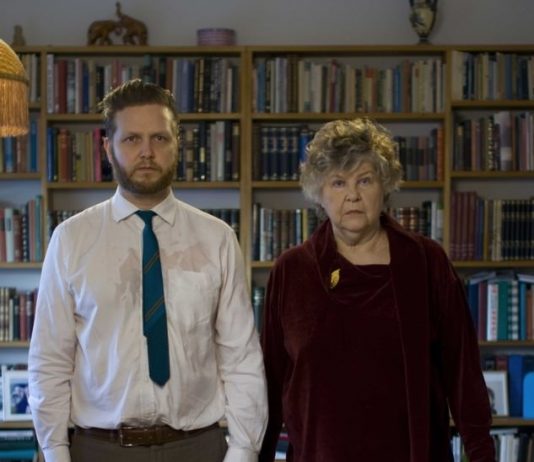 Ragnar Kjartansson – Me and My Mother