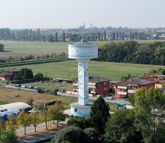 Alessandro Ferri (Dado) –  Orologio solare senza gnomone