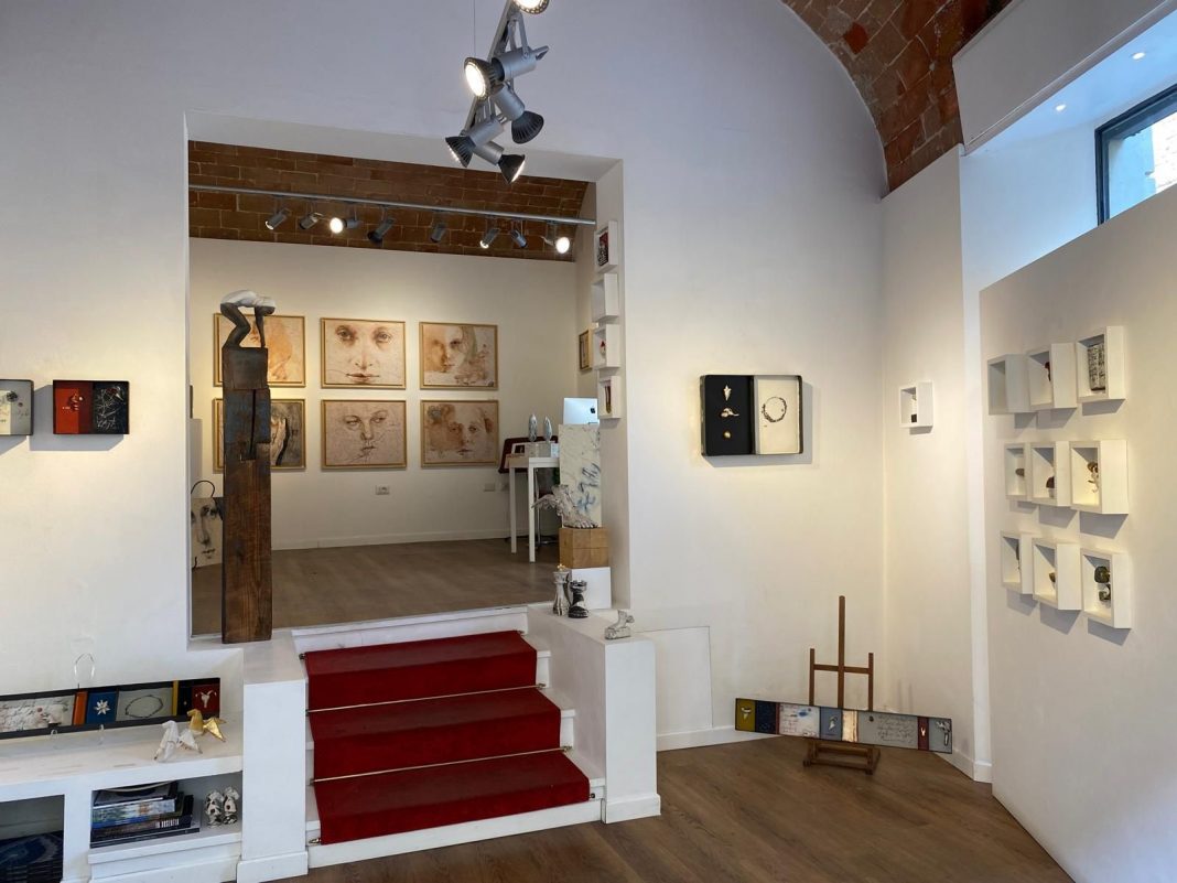 Pop-Up Gallery Sensi Arte