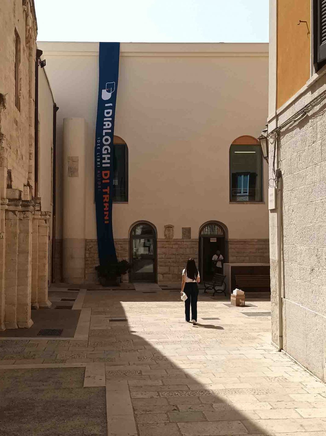 Biblioteca Comunale G. Bovio – Trani (BT)